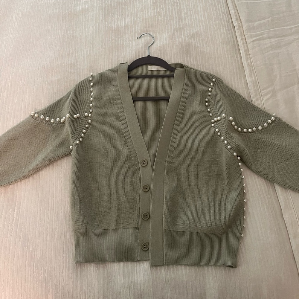 Vitagrace Pearl Eliza Cardigan s